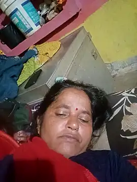 Snapshot of Gudid209896 chatting on 02-17-26, 08:04 Gudid209896 online show from 02-17-26, 08:04