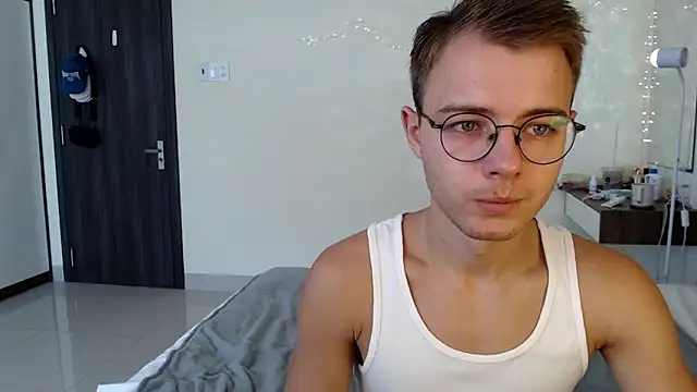 NikiKerryCum online show from 06-27-26, 02:27
