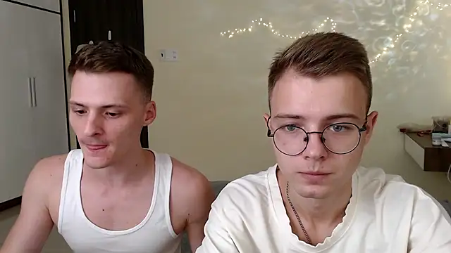 NikiKerryCum online show from 07-07-26, 11:25