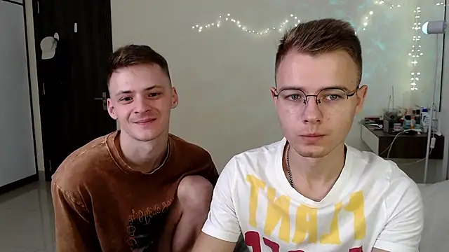 NikiKerryCum online show from 07-23-26, 04:32