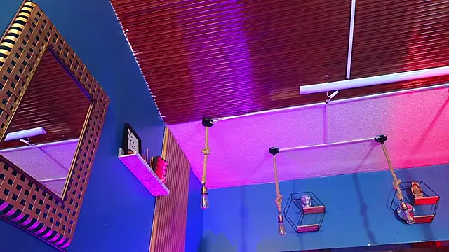 Snapshot of Ladyy_brownn chatting on 02-24-26, 11:08 Ladyy brownn online show from 02-24-26, 11:08