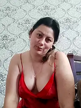 Snapshot of Soli9999 chatting on 06-06-26, 07:13 Soli9999 online show from 06-06-26, 07:13
