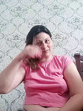 Snapshot of Soli9999 chatting on 06-10-26, 01:10 Soli9999 online show from 06-10-26, 01:10
