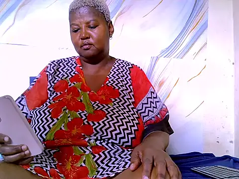 treasure hunny online show from 02-13-26, 12:12