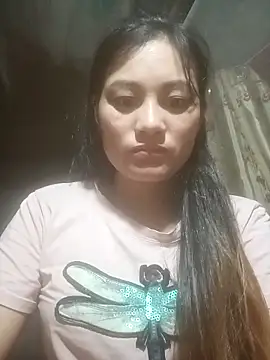 Snapshot of Momo-biki chatting on 05-09-26, 10:15 Momo-biki online show from 05-09-26, 10:15