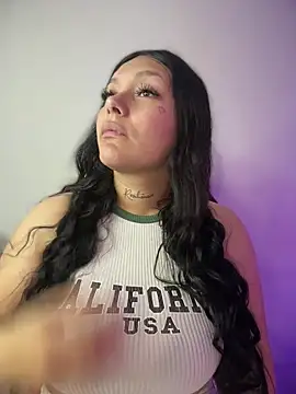 Snapshot of Miia__Taylor chatting on 02-03-26, 01:59 Miia Taylor online show from 02-03-26, 01:59