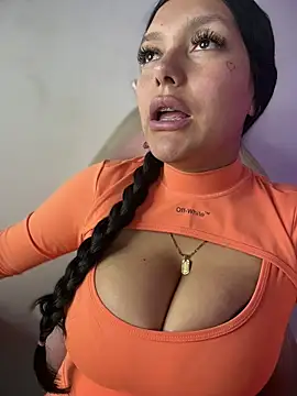 Snapshot of Miia__Taylor chatting on 02-26-26, 02:54 Miia Taylor online show from 02-26-26, 02:54