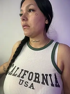 Snapshot of Miia__Taylor chatting on 03-03-26, 04:29 Miia Taylor online show from 03-03-26, 04:29