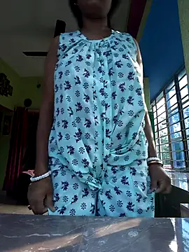 Mahira06 online show from 05-13-26, 01:14