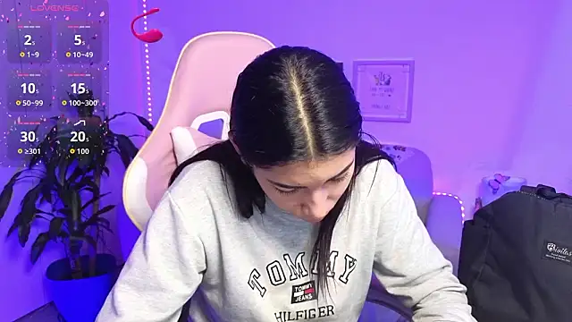 Sofiagomez777 online show from 02-03-26, 11:48