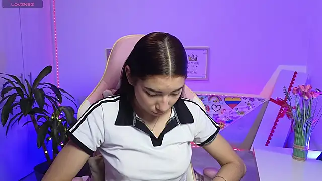 Sofiagomez777 online show from 02-28-26, 01:06