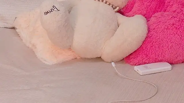 JosselynBrown online show from 06-28-26, 01:06