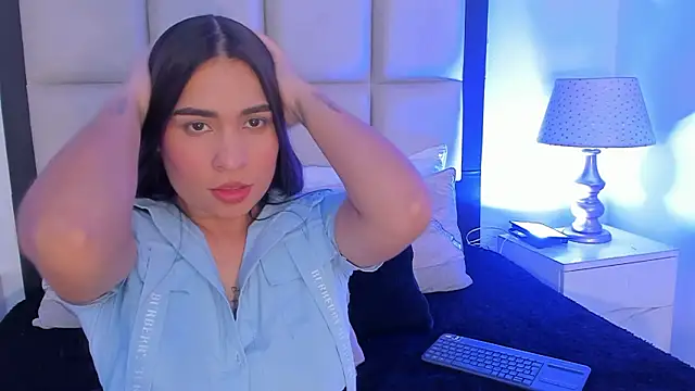 Snapshot of SussyFox chatting on 02-28-26, 08:10 SussyFox online show from 02-28-26, 08:10