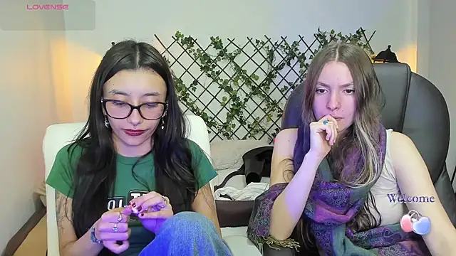 Snapshot of nana__rousse chatting on 02-05-26, 12:48 nana rousse online show from 02-05-26, 12:48