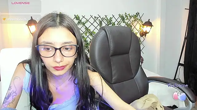 Snapshot of nana__rousse chatting on 02-08-26, 11:52 nana rousse online show from 02-08-26, 11:52