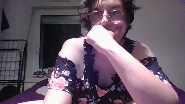 OIseauNoir88 online show from 05-14-26, 08:15