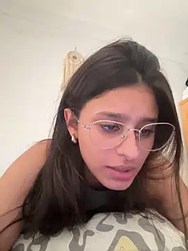 Snapshot of madison90 chatting on 02-20-26, 05:57 madison90 online show from 02-20-26, 05:57