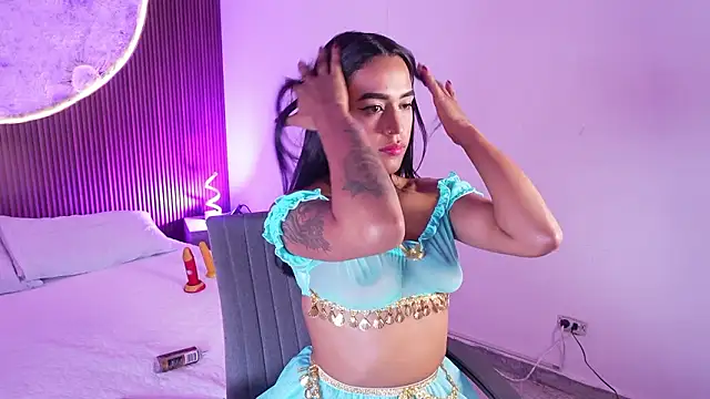 JazminRusso  online show from 02-03-26, 06:22