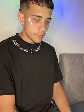 Lucas her online show from 03-18-26, 11:52
