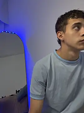 Lucas her online show from 04-14-26, 11:44