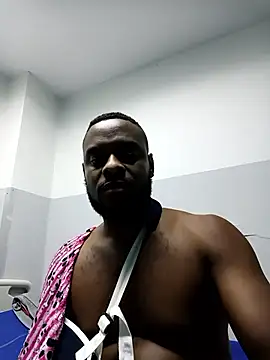 Snapshot of Tuverdugo12 chatting on 02-26-26, 02:43 Tuverdugo12 online show from 02-26-26, 02:43