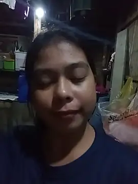 Snapshot of Heavens_night04 chatting on 02-10-26, 01:15 Heavens night04 online show from 02-10-26, 01:15