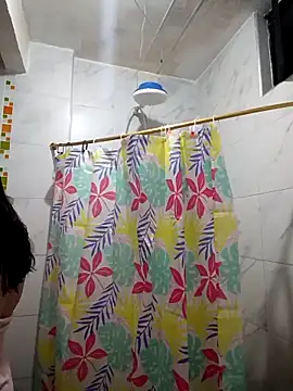 Snapshot of Erica__brooks chatting on 02-27-26, 11:38 Erica brooks online show from 02-27-26, 11:38