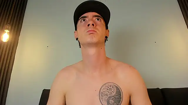 Snapshot of Lio_____ chatting on 03-02-26, 05:08 Lio online show from 03-02-26, 05:08