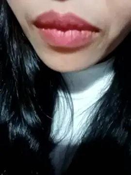 Snapshot of Hana-love2026 chatting on 02-06-26, 04:50 Hana-love2026 online show from 02-06-26, 04:50