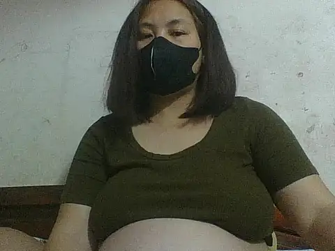 Snapshot of TinaLei chatting on 03-06-26, 01:02 TinaLei online show from 03-06-26, 01:02