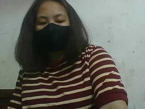 Snapshot of TinaLei chatting on 03-11-26, 01:22 TinaLei online show from 03-11-26, 01:22