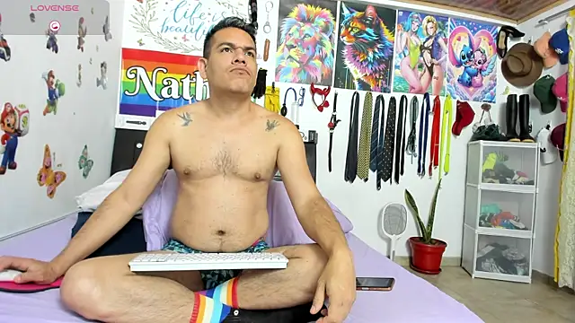 Snapshot of nathannathaniel chatting on 04-26-26, 04:48 nathannathaniel online show from 04-26-26, 04:48