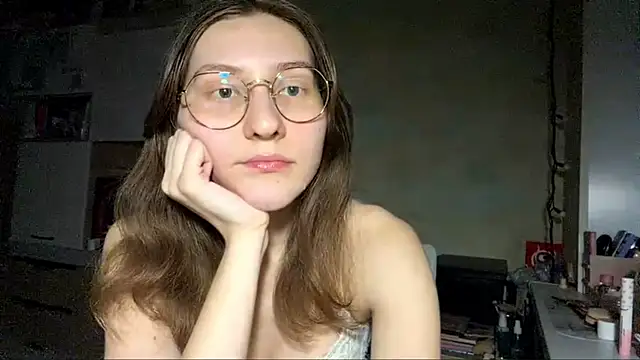 Miaaa Moon online show from 03-26-26, 04:23