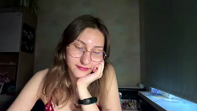 Miaaa Moon online show from 05-21-26, 04:36