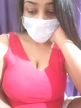 Snapshot of MidnightVibes_ chatting on 02-02-26, 05:44 MidnightVibes online show from 02-02-26, 05:44