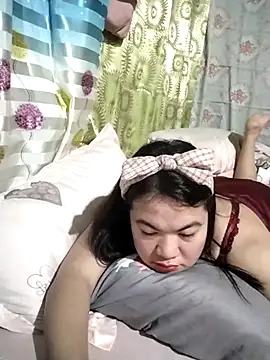 Zyramae 25 online show from 02-13-26, 07:32