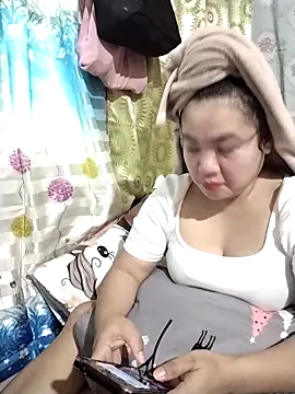 Zyramae 25 online show from 02-17-26, 06:54