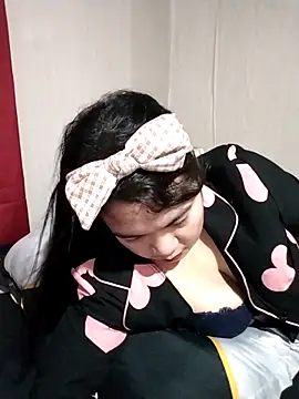 Zyramae 25 online show from 03-20-26, 06:02