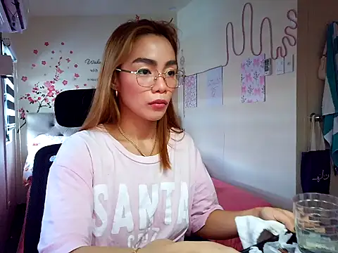 sangkissed92 online show from 05-17-26, 04:32