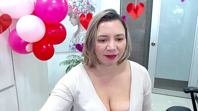 Snapshot of milfsecret69 chatting on 02-16-26, 11:50 milfsecret69 online show from 02-16-26, 11:50