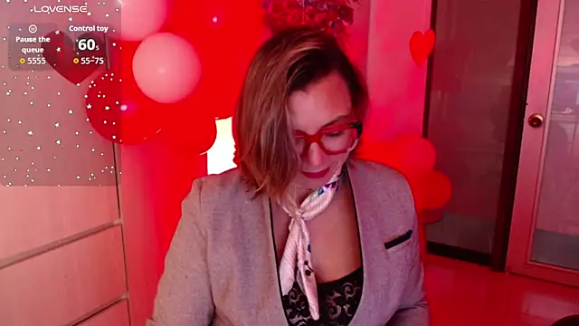 Snapshot of milfsecret69 chatting on 02-17-26, 11:50 milfsecret69 online show from 02-17-26, 11:50