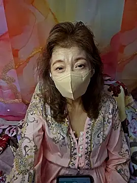 Snapshot of URAN429 chatting on 02-18-26, 05:58 URAN429 online show from 02-18-26, 05:58