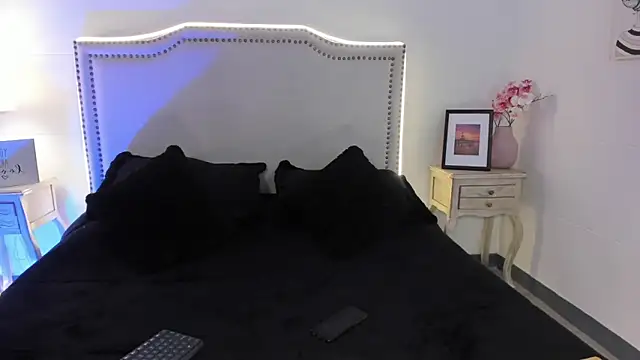 Snapshot of nia-malkova chatting on 05-11-26, 09:04 nia-malkova online show from 05-11-26, 09:04
