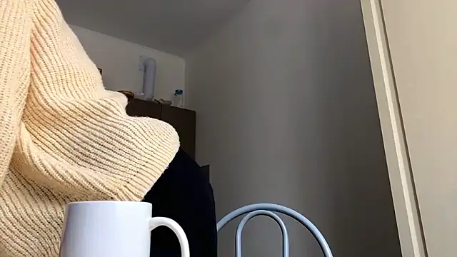 EmilyHein online show from 02-22-26, 06:13