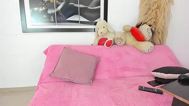 CHEVI BROWN20CM online show from 02-03-26, 08:14