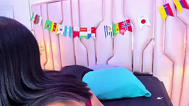 NicollJabocs online show from 06-27-26, 02:05