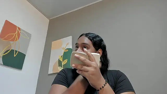 Nico Hillx online show from 05-30-26, 08:17