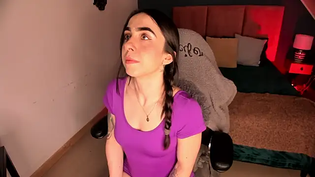 Luna tagliaferri online show from 04-10-26, 08:13