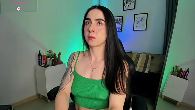 Snapshot of Luna_tagliaferri chatting on 05-09-26, 06:46 Luna tagliaferri online show from 05-09-26, 06:46