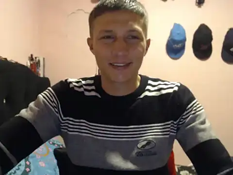 Snapshot of Cronos_Hot_8 chatting on 02-08-26, 10:07 Cronos Hot 8 online show from 02-08-26, 10:07